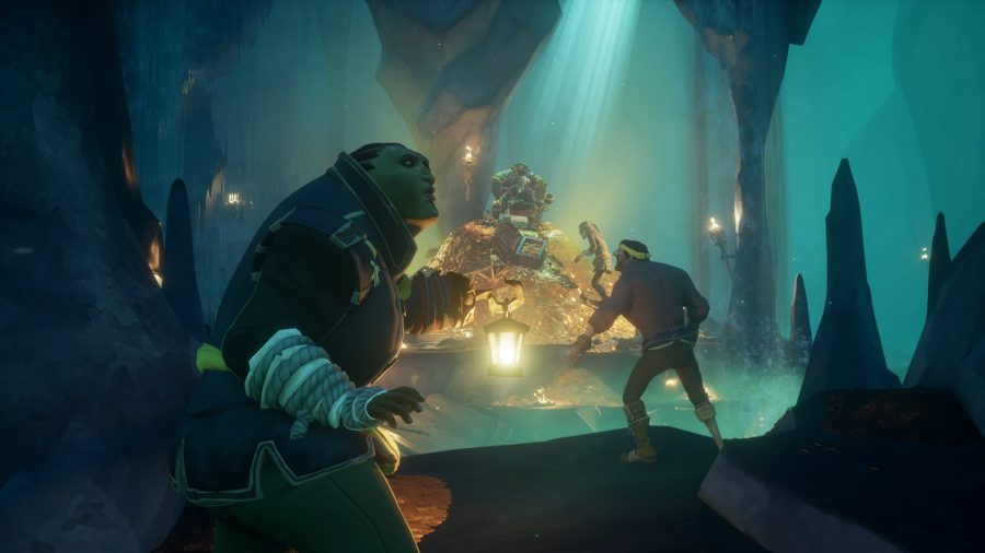 Looting in Sea of Thieves Pirate's Life