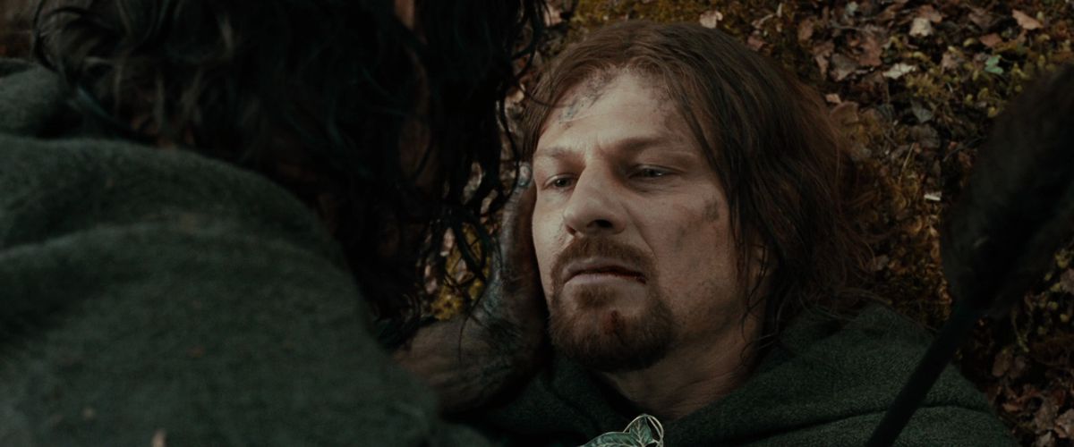 Aragorn tenderly cradles a dying Boromir’s face in The Fellowship of the Ring. 