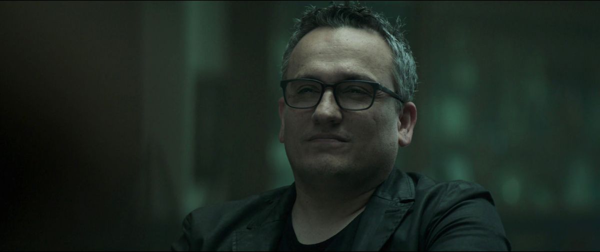 Joe Russo as a gay grieving man who squints in Avengers: Endgame
