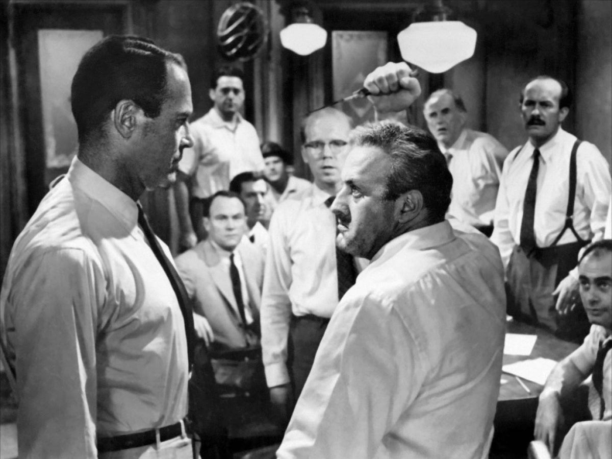 Henry Fonda (foreground, left) and Lee J. Cobb (right) in&nbsp;12 Angry Men.