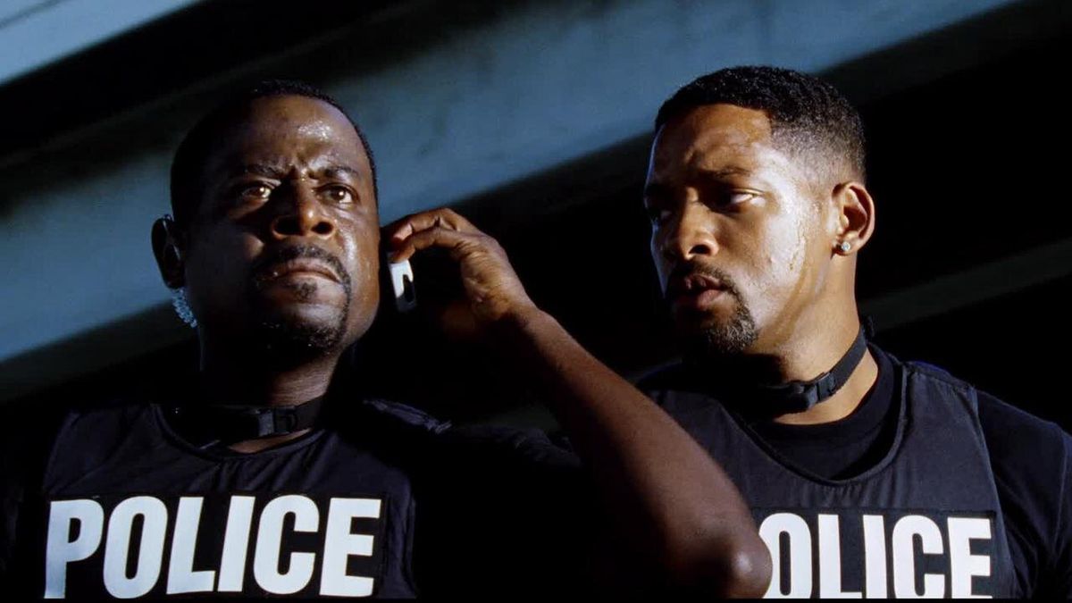 Martin Lawrence and Will Smith as Detective Marcus Burnett and Mike Lowrey in Bad Boys 2